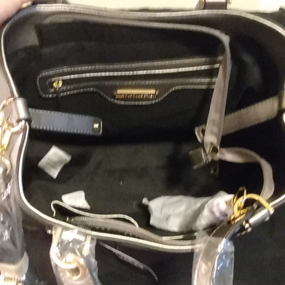 MKF Collection Bag - Picture 2 of 9